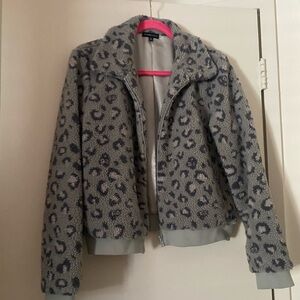 Beyond Yoga puffer jacket size XL